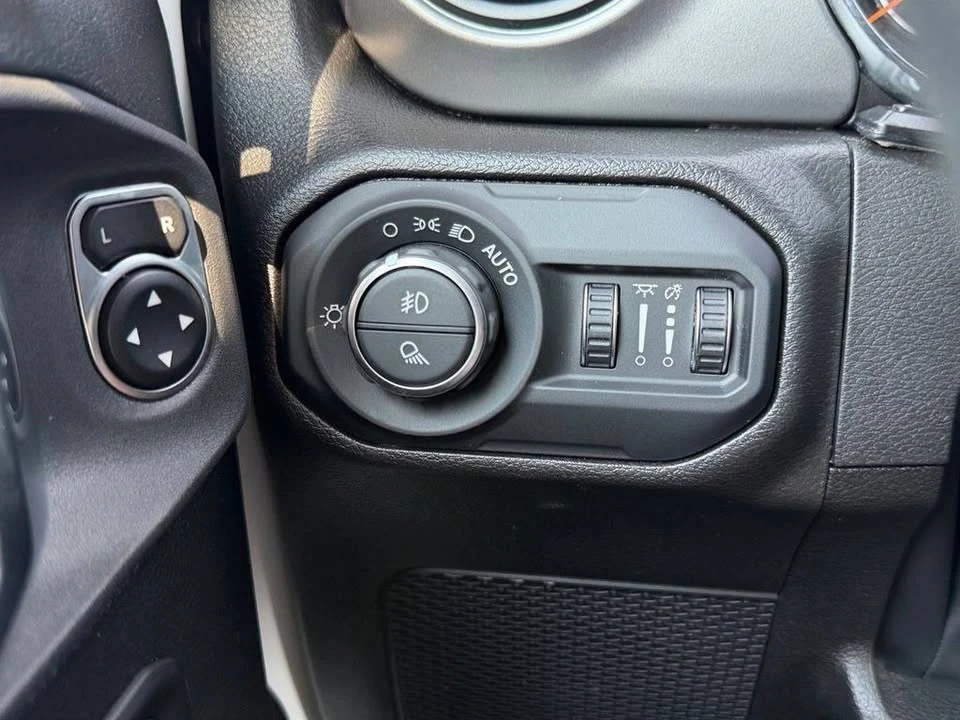 2022 Jeep JT Gladiator - Image 18 of 20