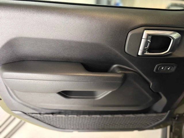 2022 Jeep JT Gladiator - Image 17 of 20