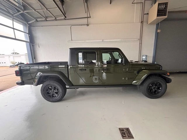 2022 Jeep JT Gladiator - Image 2 of 20