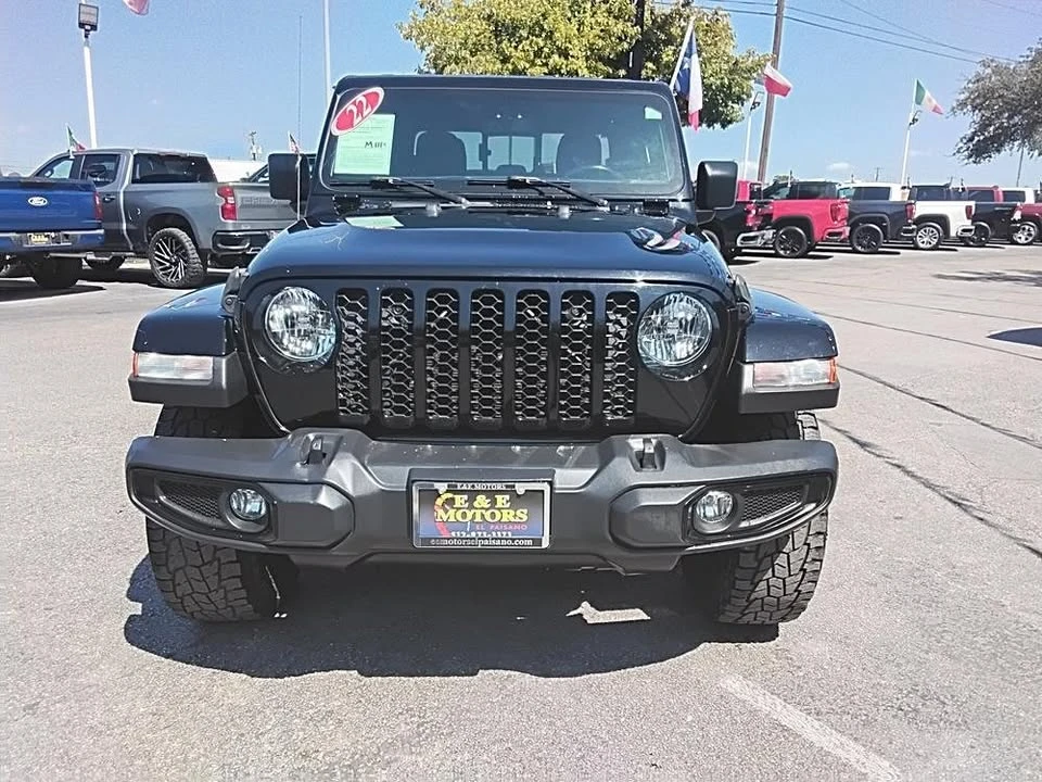 2022 Jeep JT Gladiator - Image 2 of 14