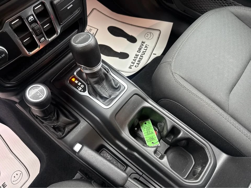 2022 Jeep JT Gladiator - Image 13 of 18