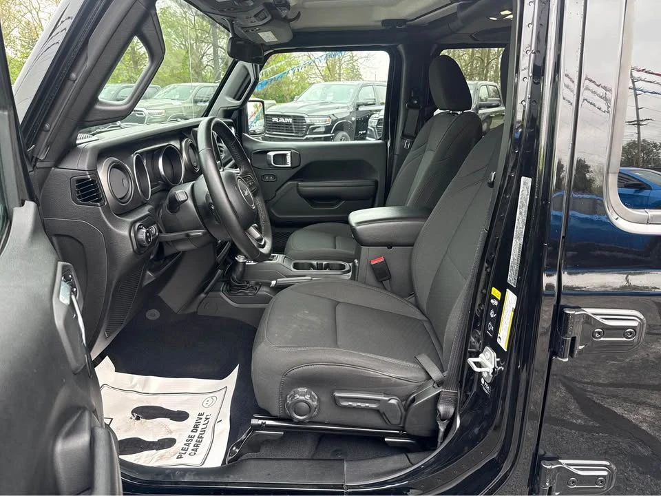 2022 Jeep JT Gladiator - Image 9 of 18
