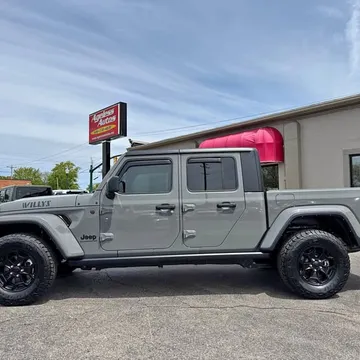 2022 Jeep Gladiator Willys