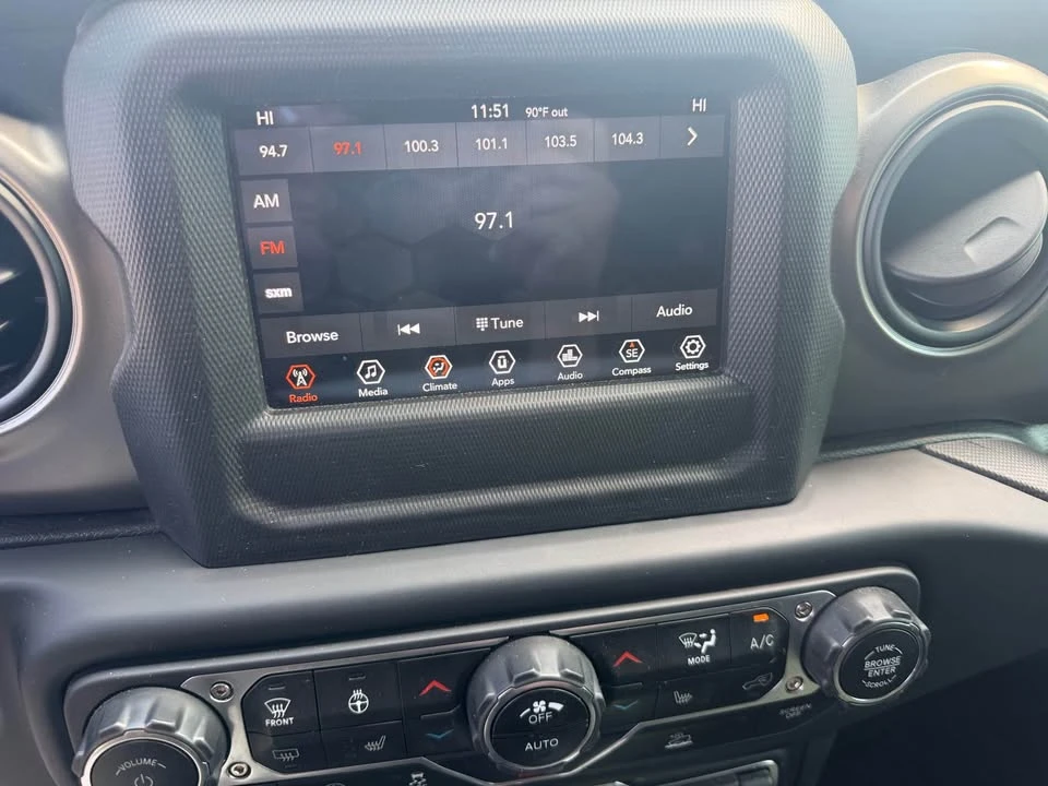 2022 Jeep JT Gladiator - Image 17 of 19