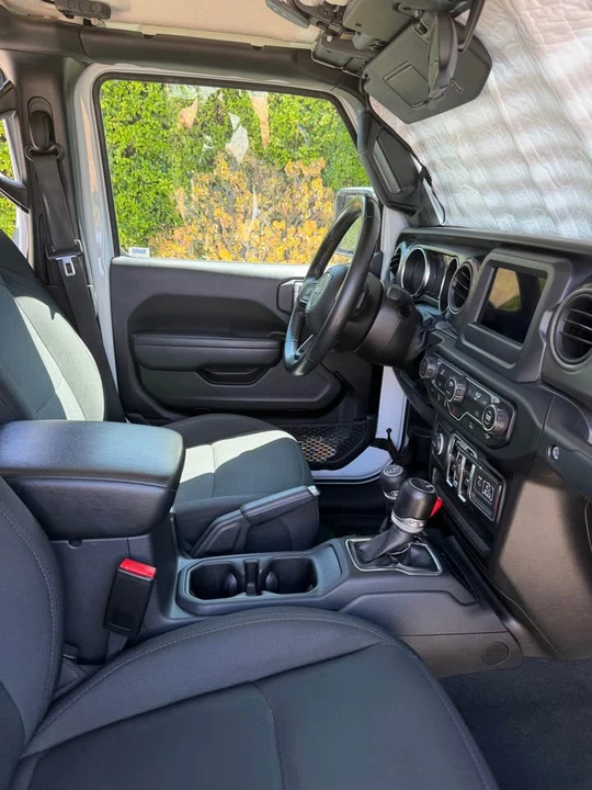 2022 Jeep JT Gladiator - Image 7 of 11