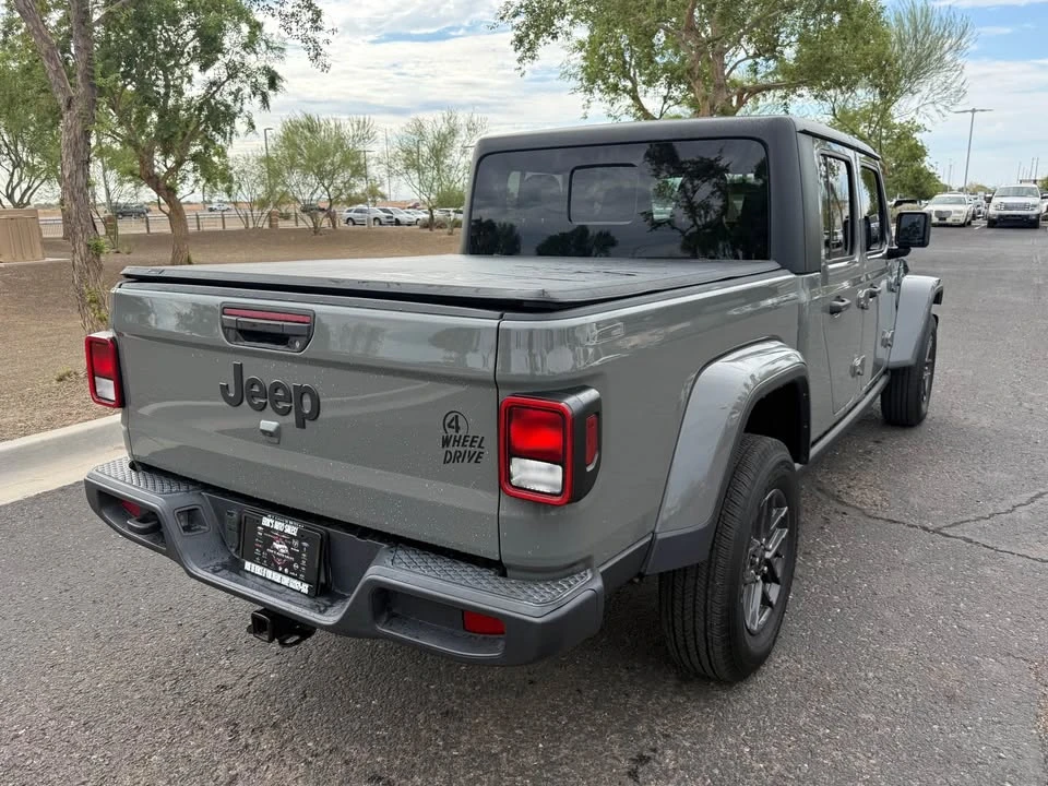 2022 Jeep JT Gladiator - Image 5 of 17