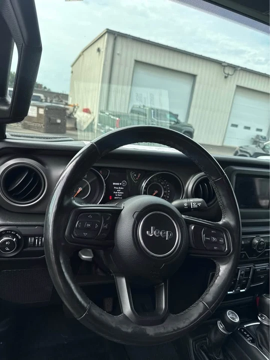 2022 Jeep JT Gladiator - Image 5 of 8