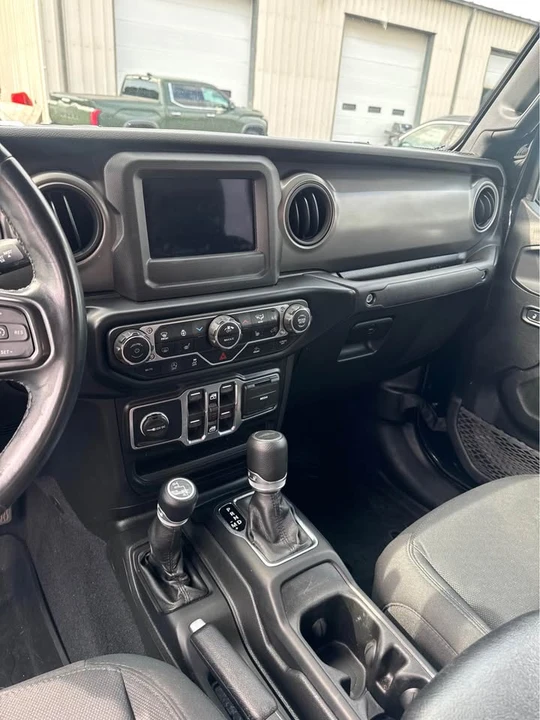 2022 Jeep JT Gladiator - Image 7 of 8