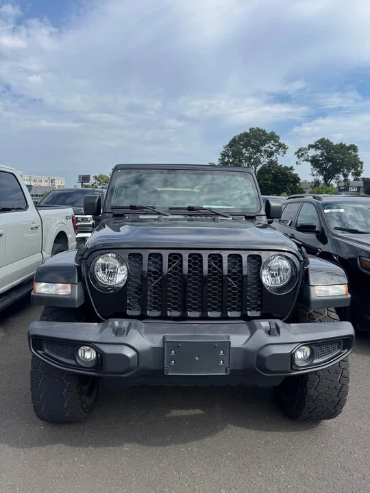 2022 Jeep JT Gladiator - Image 2 of 8