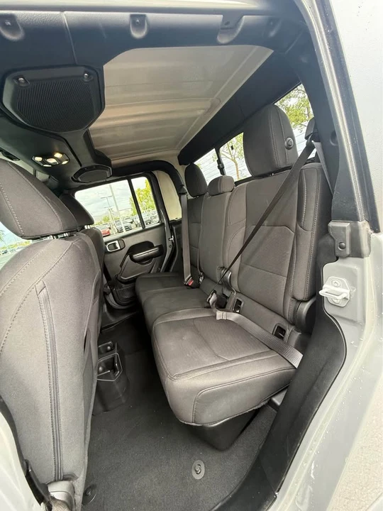 2022 Jeep JT Gladiator - Image 17 of 17