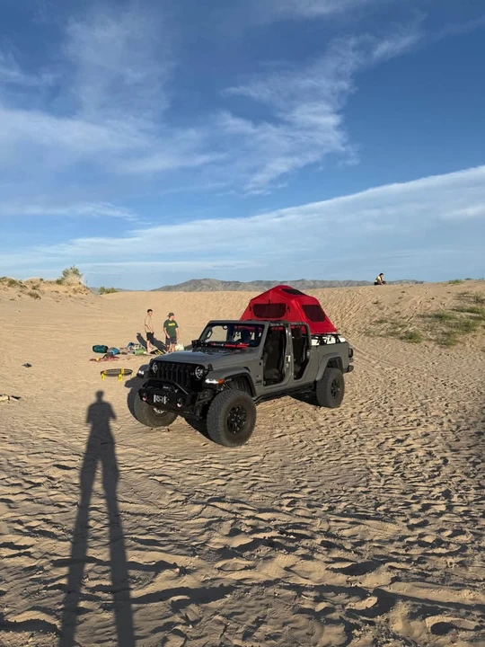 2022 Jeep JT Gladiator - Image 2 of 6