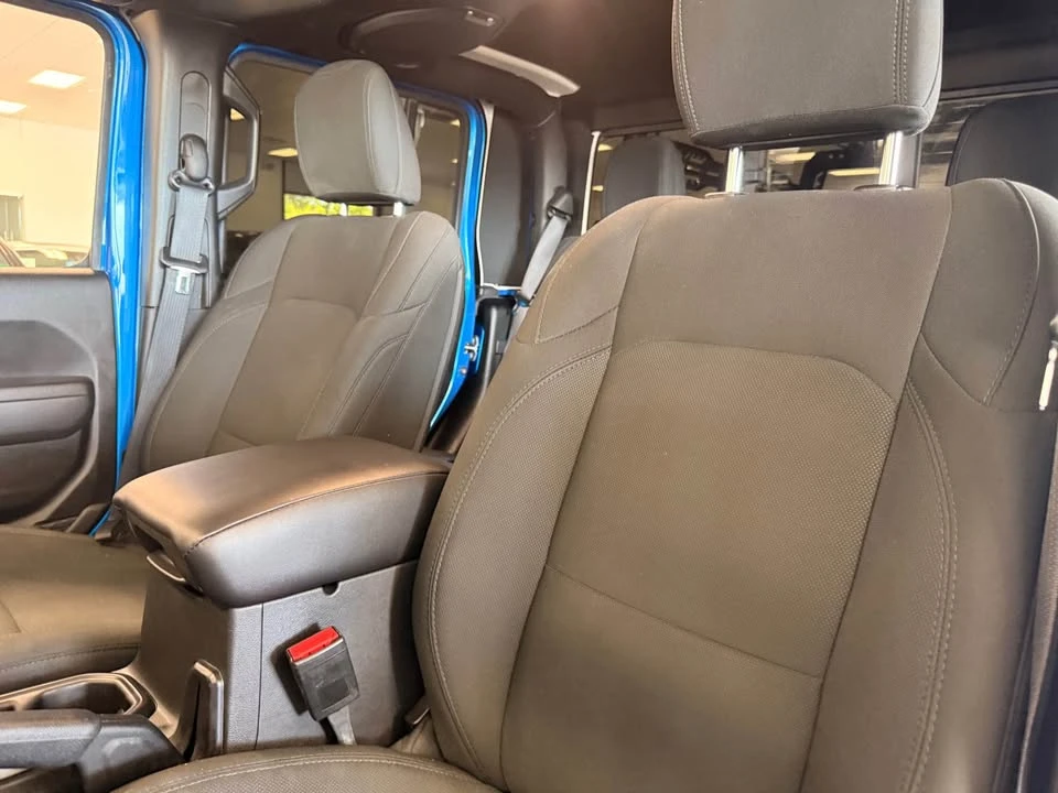 2022 Jeep JT Gladiator - Image 12 of 17