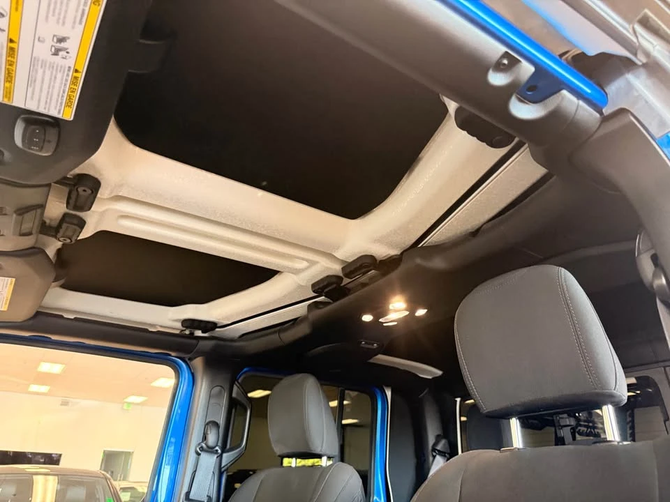 2022 Jeep JT Gladiator - Image 13 of 17