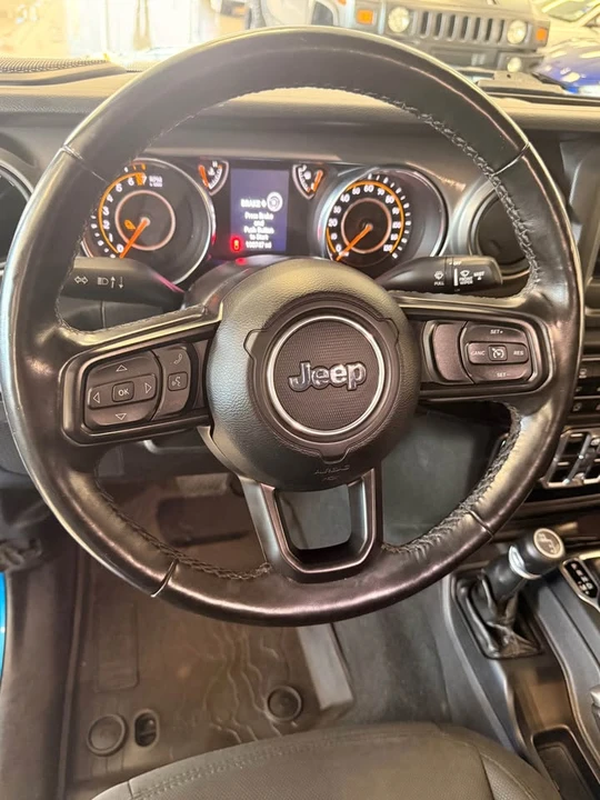 2022 Jeep JT Gladiator - Image 10 of 17