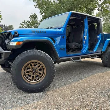 2022 Jeep Gladiator Willys Sport