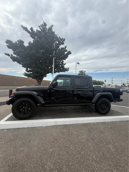 2022 Jeep JT Gladiator - Image 4 of 15