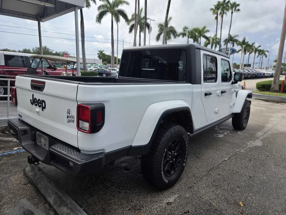 2022 Jeep JT Gladiator - Image 3 of 6