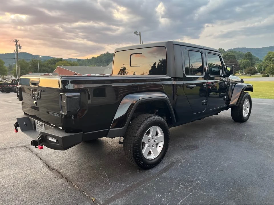 2022 Jeep JT Gladiator - Image 5 of 13