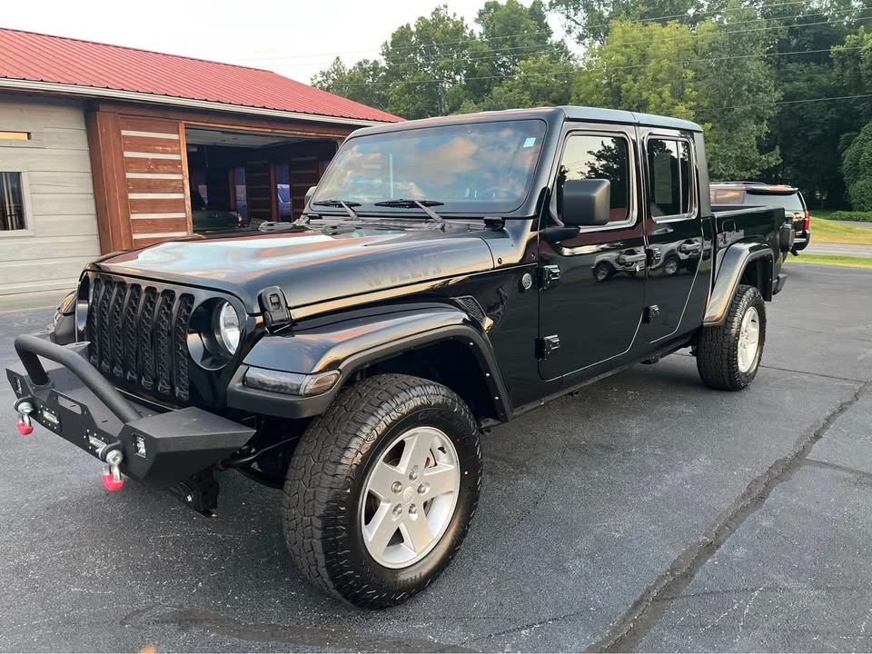 2022 Jeep JT Gladiator - Image 2 of 13