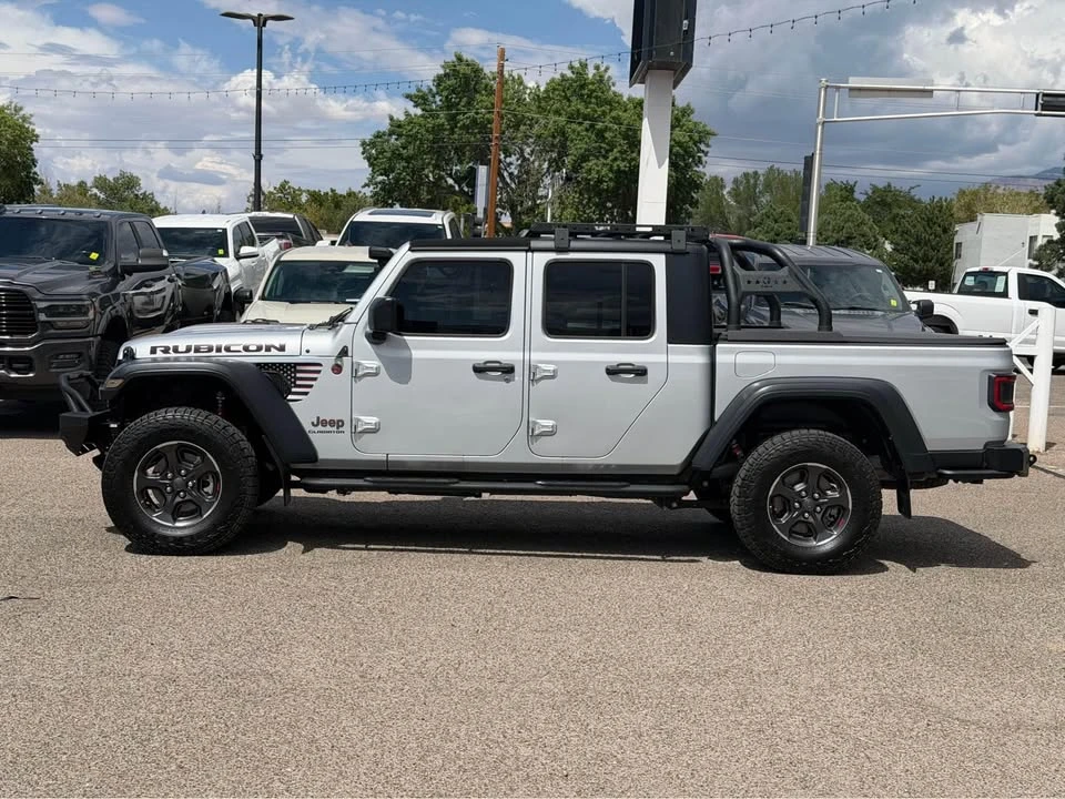 2022 Jeep JT Gladiator - Image 2 of 17