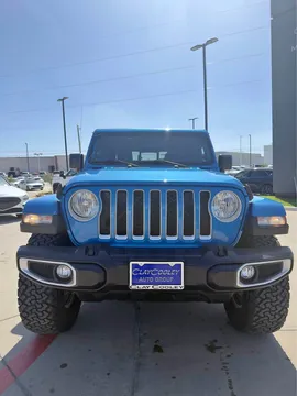 2022 Jeep Gladiator Overland 4WD