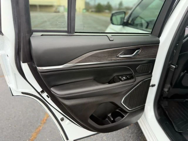 2022 Jeep WL Grand Cherokee - Image 21 of 21