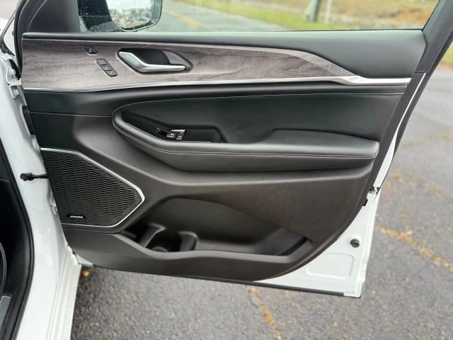 2022 Jeep WL Grand Cherokee - Image 18 of 21