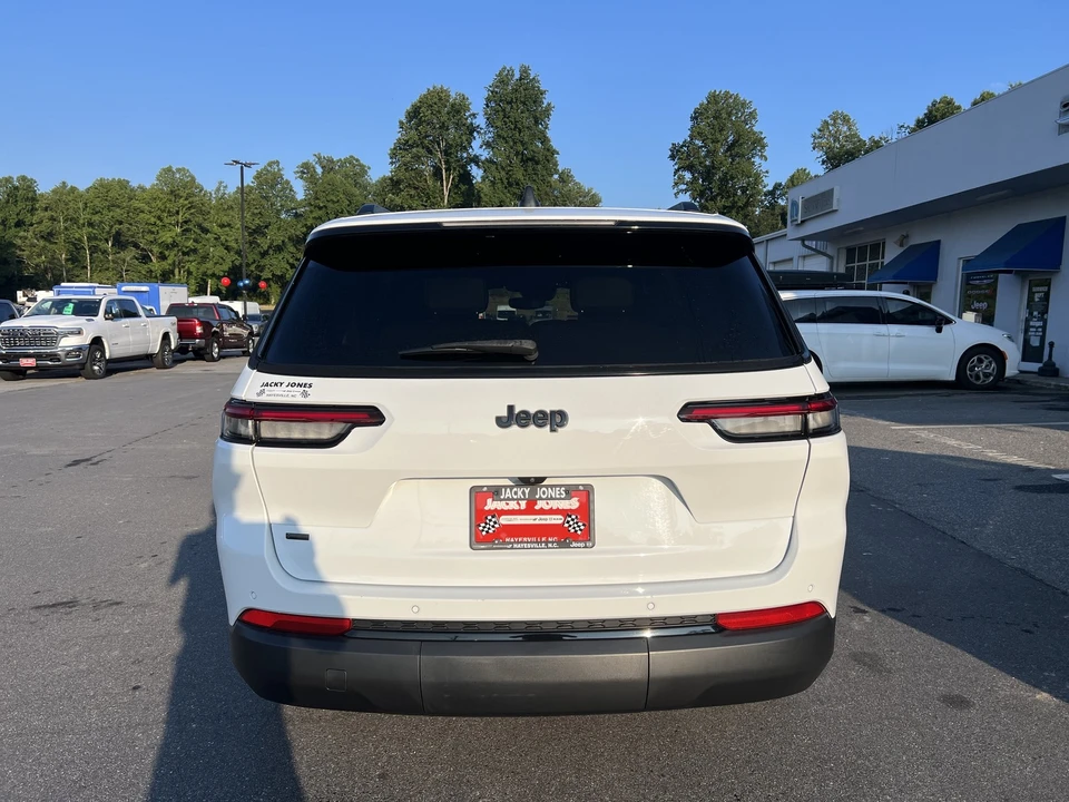 2022 Jeep WL Grand Cherokee - Image 2 of 28