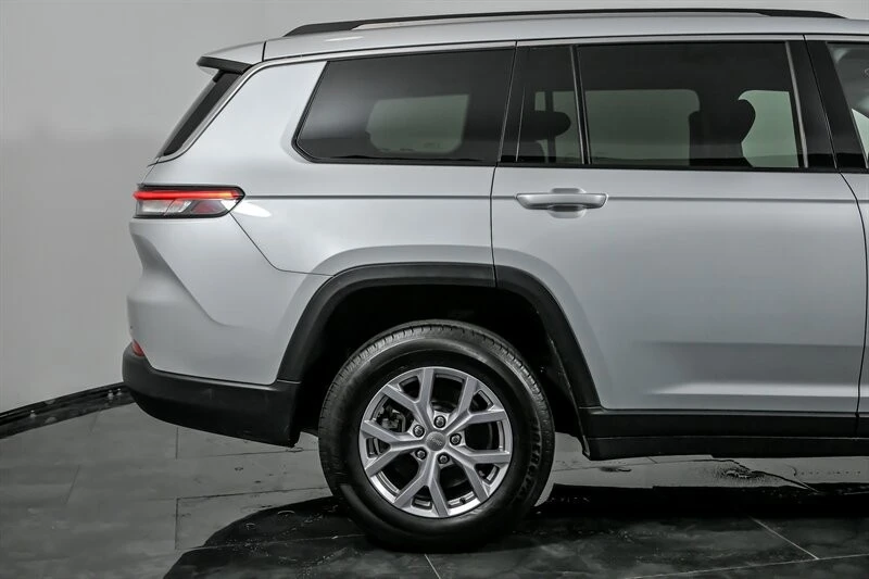 2022 Jeep WL Grand Cherokee - Image 11 of 30