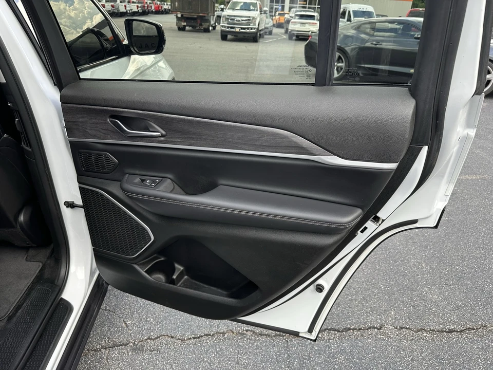 2022 Jeep WL Grand Cherokee - Image 15 of 21