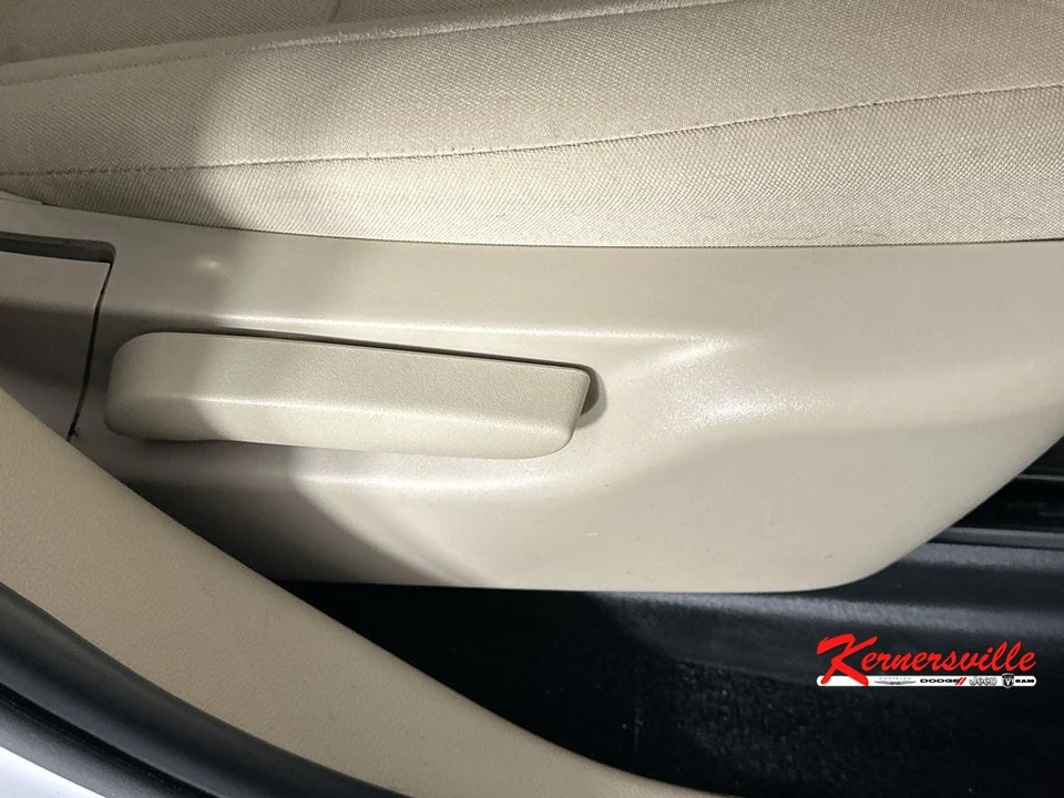 2022 Jeep WL Grand Cherokee - Image 22 of 24