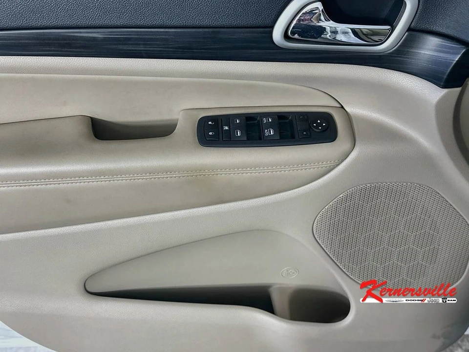 2022 Jeep WL Grand Cherokee - Image 23 of 24