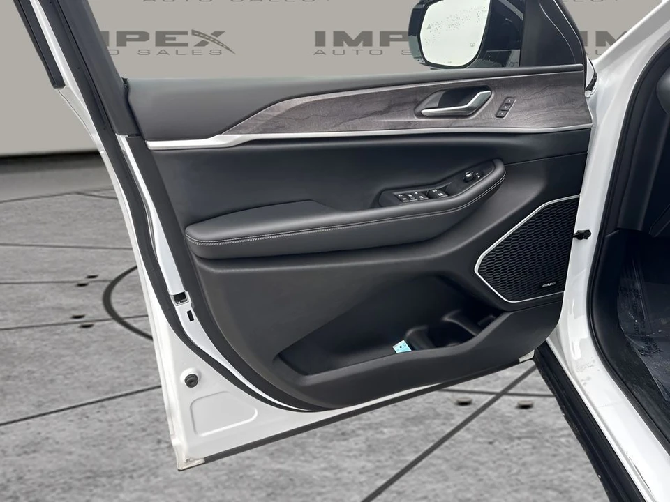 2022 Jeep WK2 Grand Cherokee - Image 29 of 31