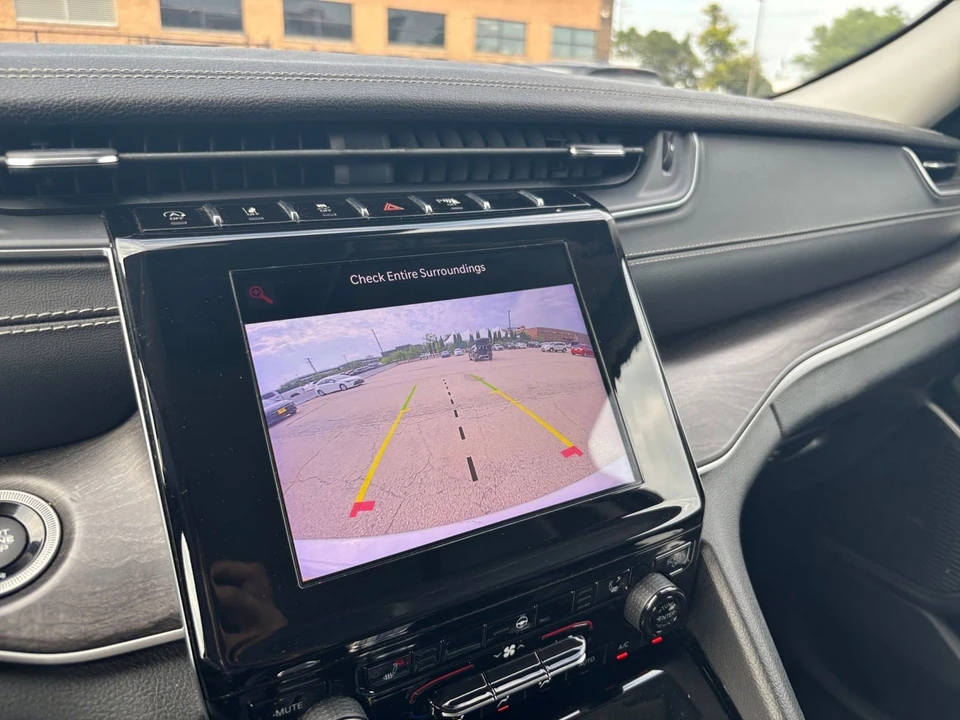 2022 Jeep WK2 Grand Cherokee - Image 26 of 31