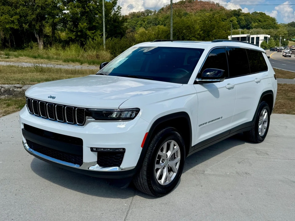 2022 Jeep WK2 Grand Cherokee - Image 2 of 31