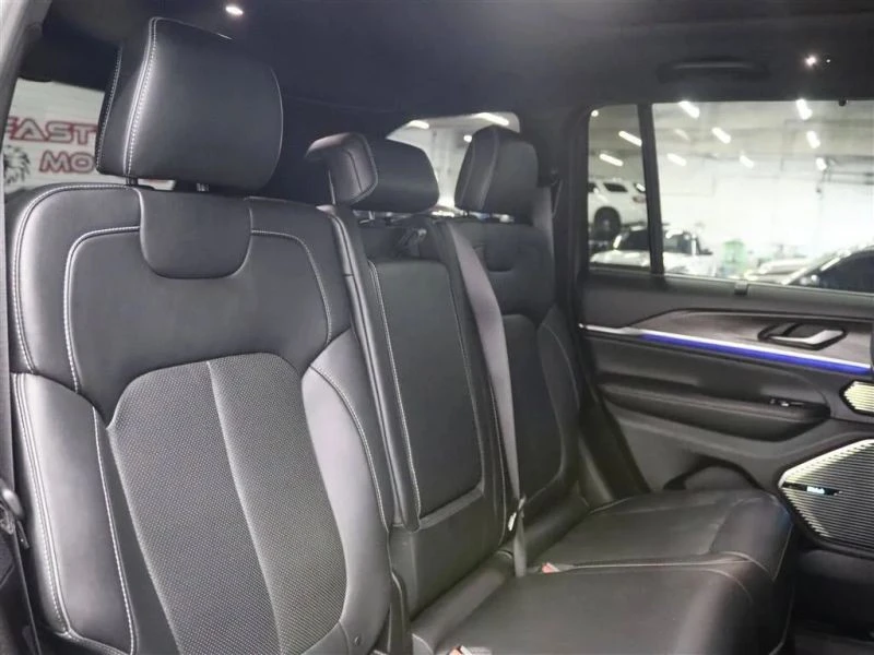 2022 Jeep WL Grand Cherokee - Image 11 of 12