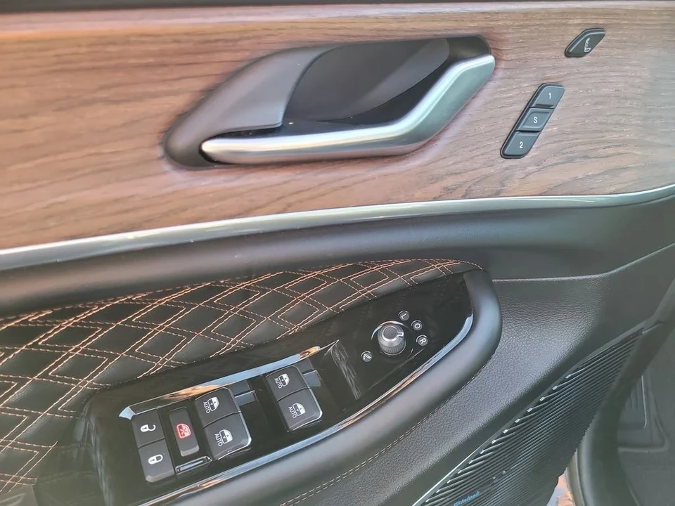 2022 Jeep WL Grand Cherokee - Image 16 of 21