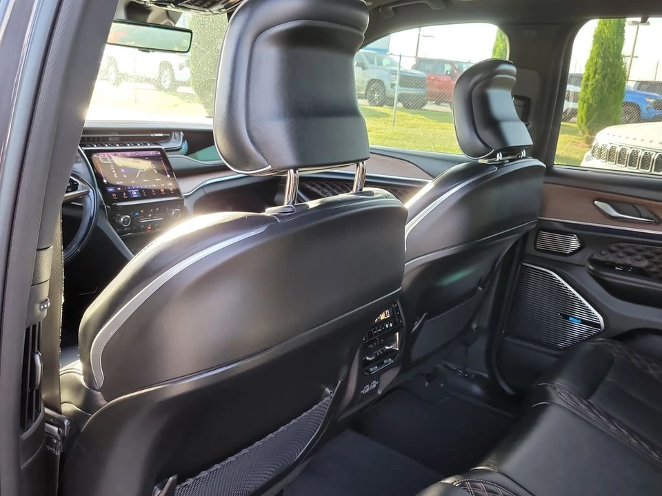 2022 Jeep WL Grand Cherokee - Image 11 of 12