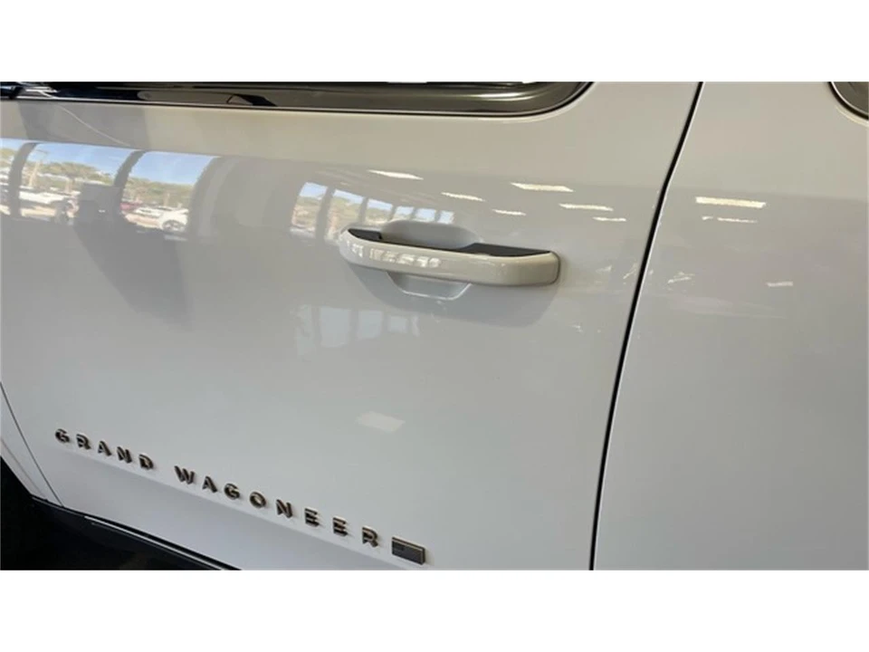 2022 Jeep WS Grand Wagoneer - Image 13 of 31
