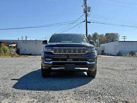 2022 Jeep Grand Wagoneer