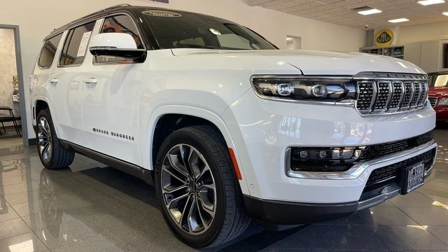 2022 Jeep - Image 7 of 31