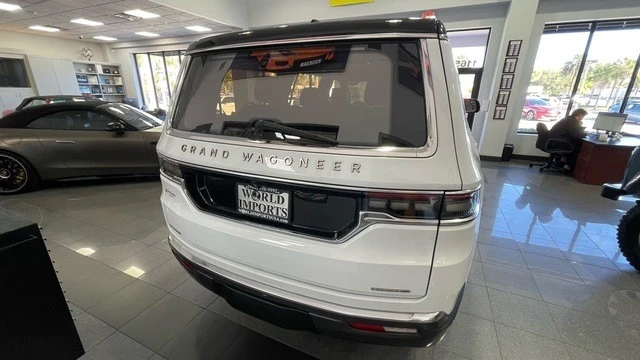 2022 Jeep - Image 8 of 31