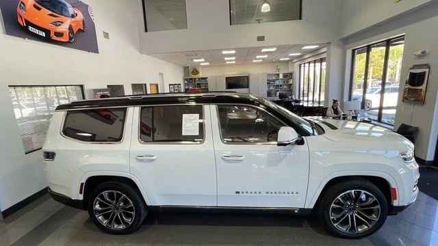 2022 Jeep - Image 6 of 31