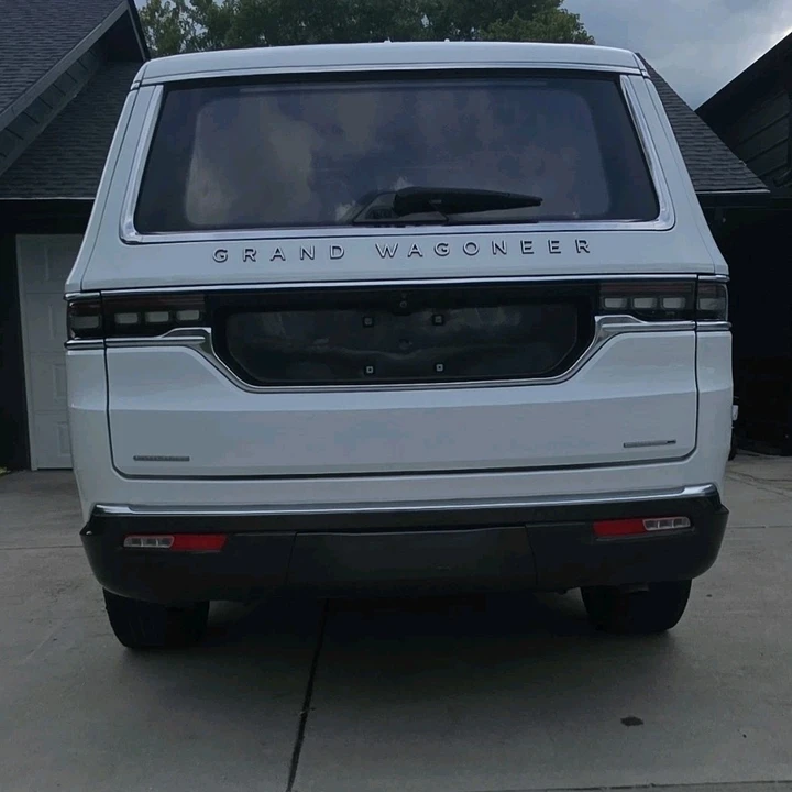 2022 Jeep WS Grand Wagoneer - Image 9 of 22