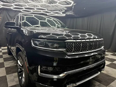 2022 Jeep Grand Wagoneer Series III Obsidian Sport Utility 4D