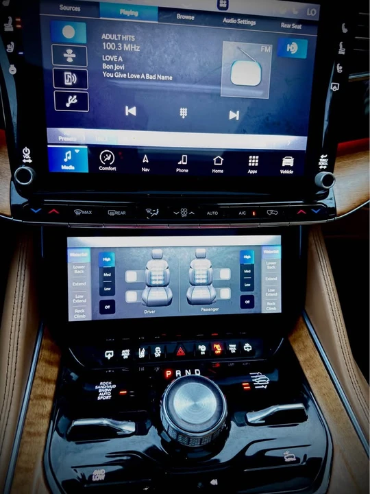 2022 Jeep WS Grand Wagoneer - Image 19 of 20
