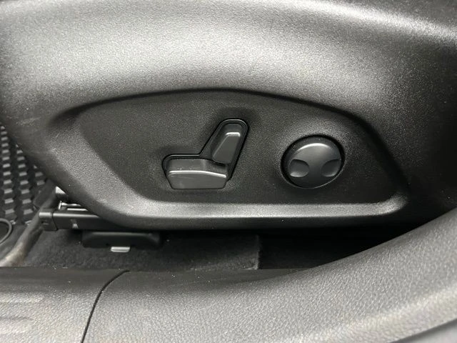 2022 Jeep Renegade - Image 10 of 12
