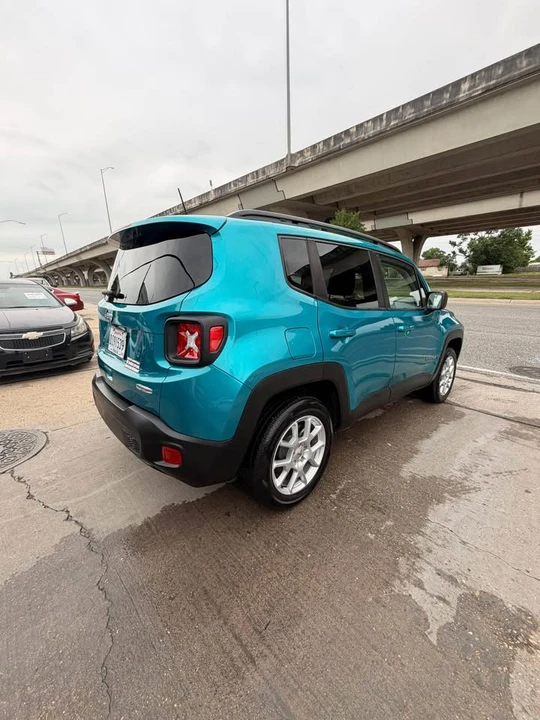 2022 Jeep Renegade - Image 5 of 10