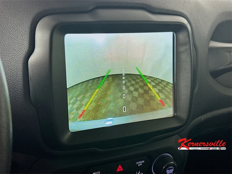 2022 Jeep Renegade - Image 20 of 21