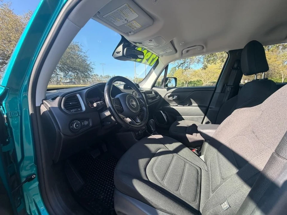 2022 Jeep Renegade - Image 7 of 21